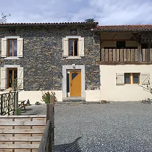 https://au-cur-des-pyrnes-bel-appartement-2-4personnes.midi-pyreneeshotels.com