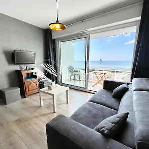 https://bel-appartement-neuf-hyper-cosy-vue-mer-180.inbrittany.com